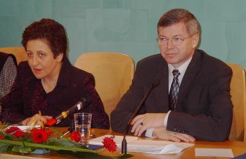 Fredsprisvinner Shirin Ebadi og statsminister Kjell Magne Bondevik